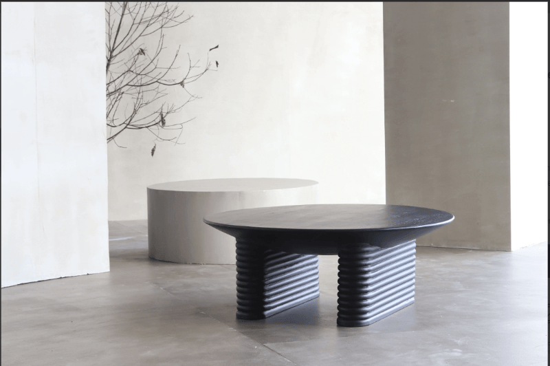 Round Coffee table
