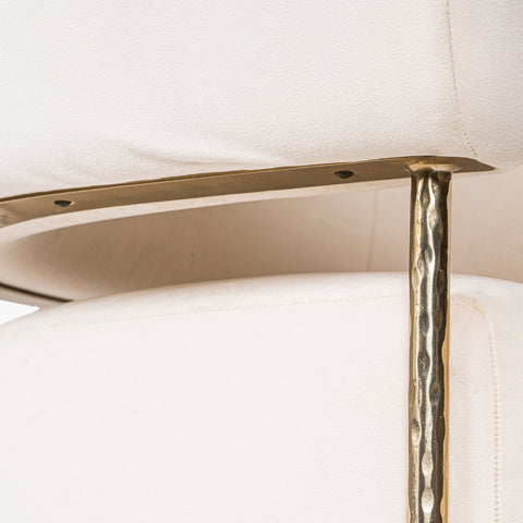 Buda Lounge Chair