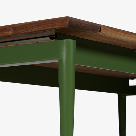 Table corner detail