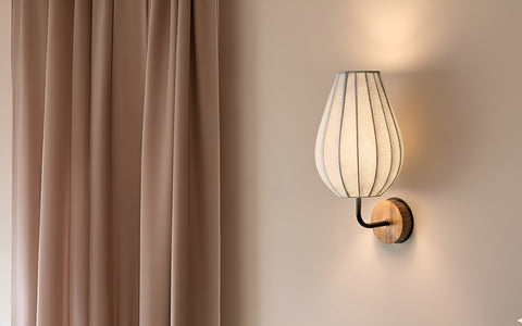 Bud Wall Lamp Black