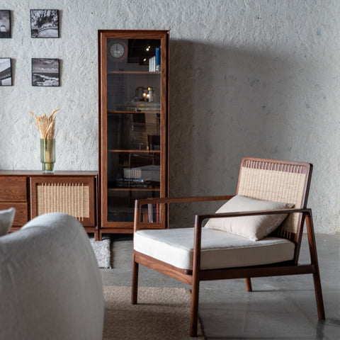 Kanso Vitrine Cabinet