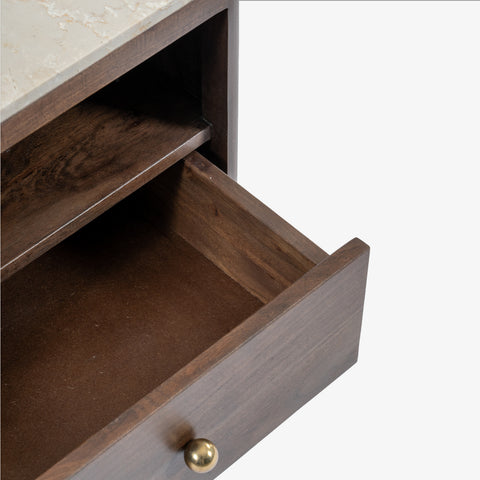 Ukti Bedside