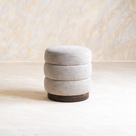 Saturn Pouf