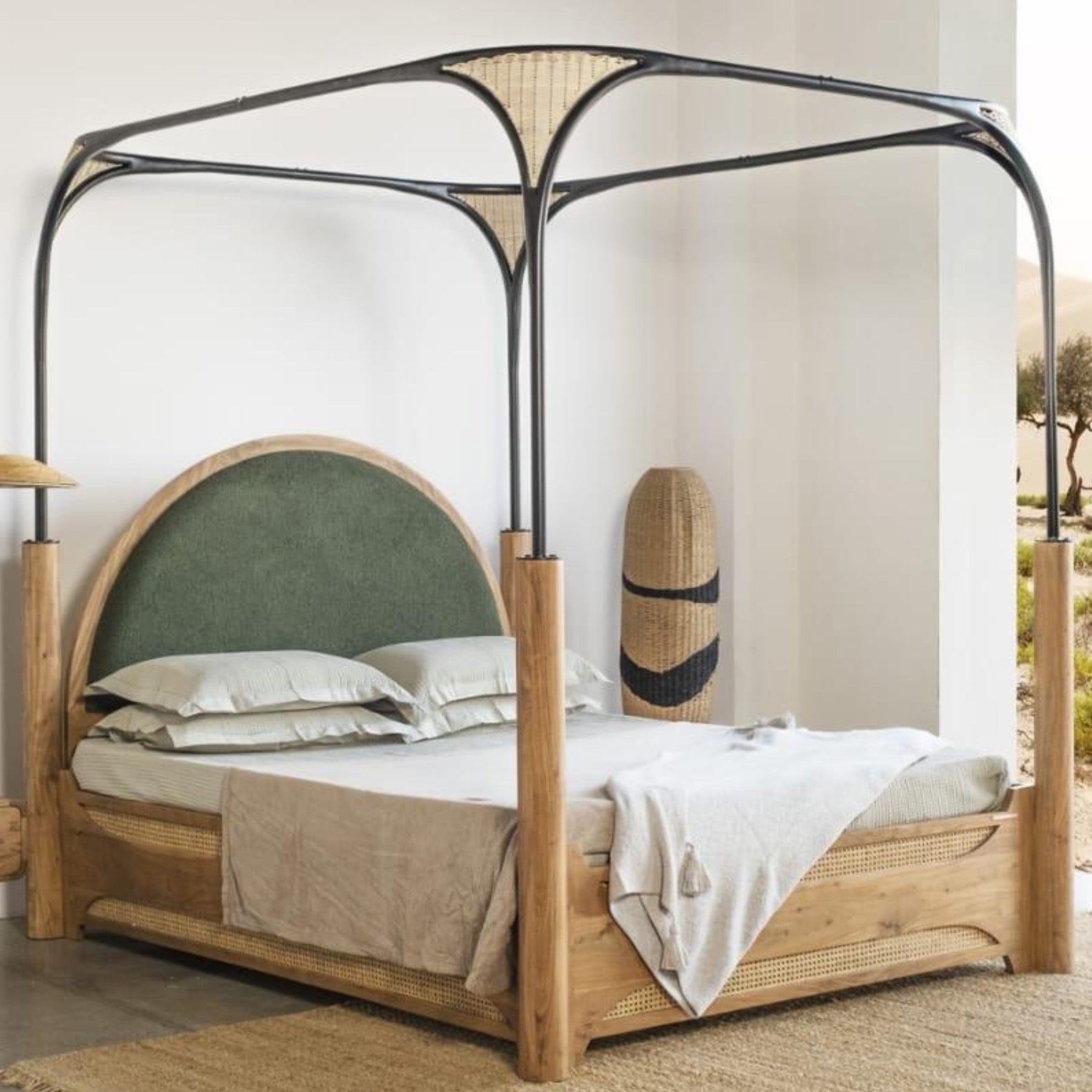 Andaman Narcodam Canopy Queen Size Bed