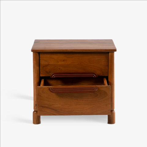 Varnika Bedside