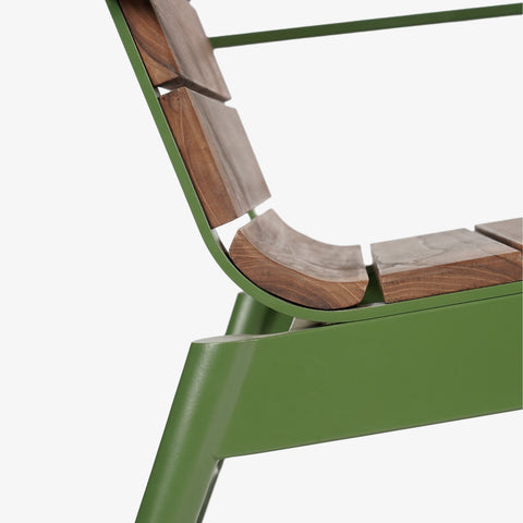 outdoor lounge chair closeup view