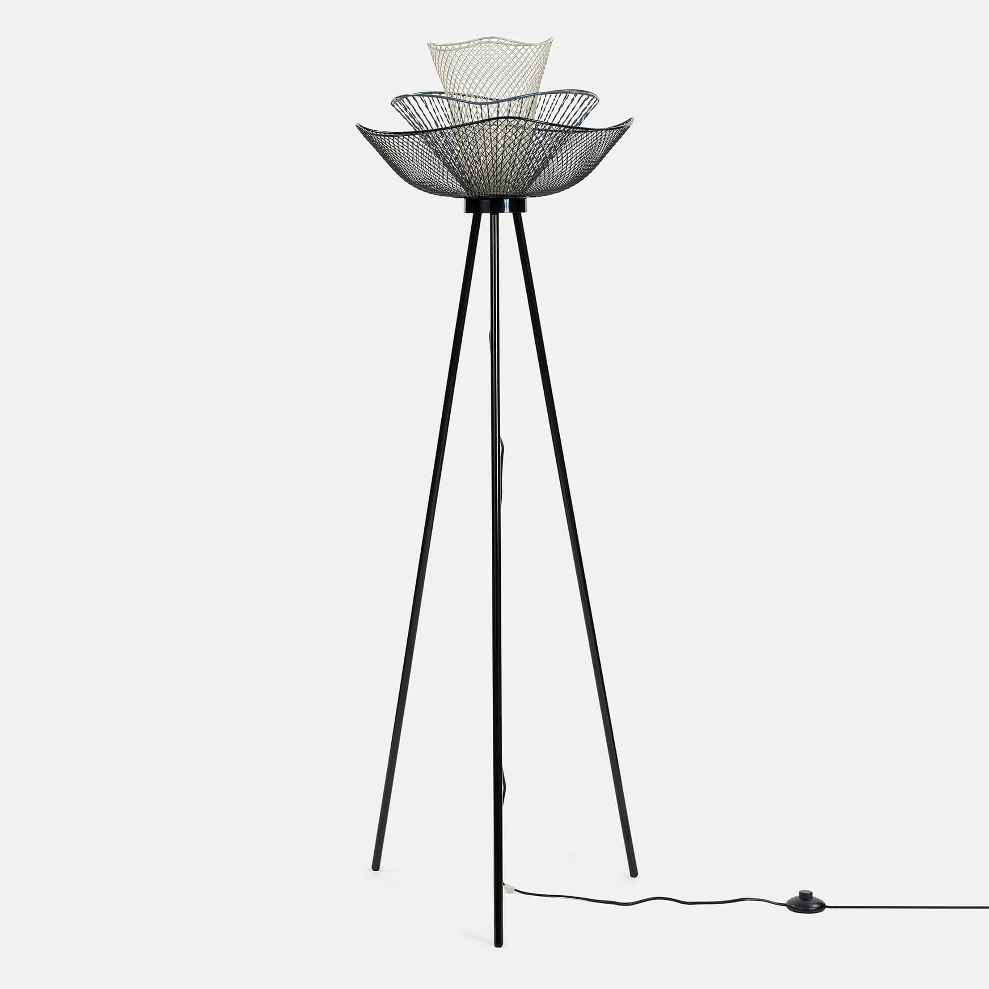 Mallawi Black Floor Lamp - Orange Tree Home Pvt. Ltd.