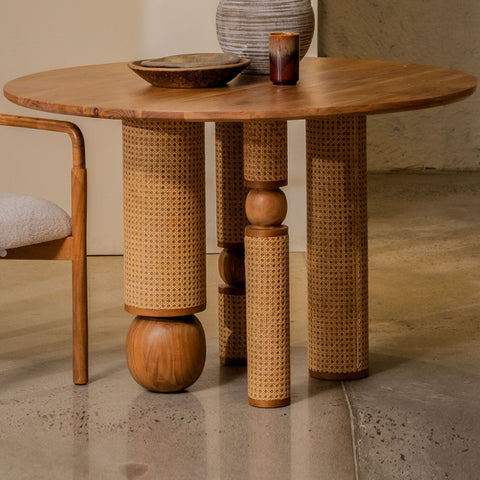 Andaman 4 Seater Round Dining Table Set