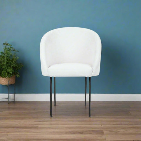 Amari Lounge Chair