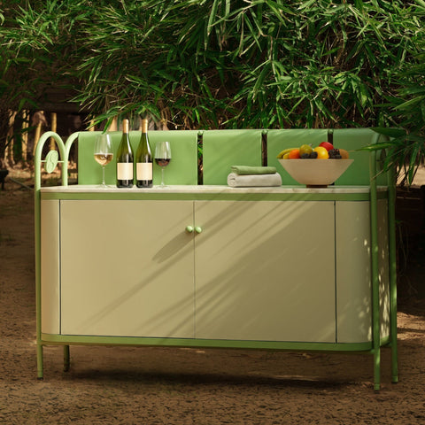 Dastoori Outdoor Bar Serving