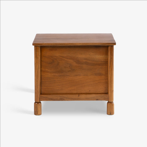Varnika Bedside