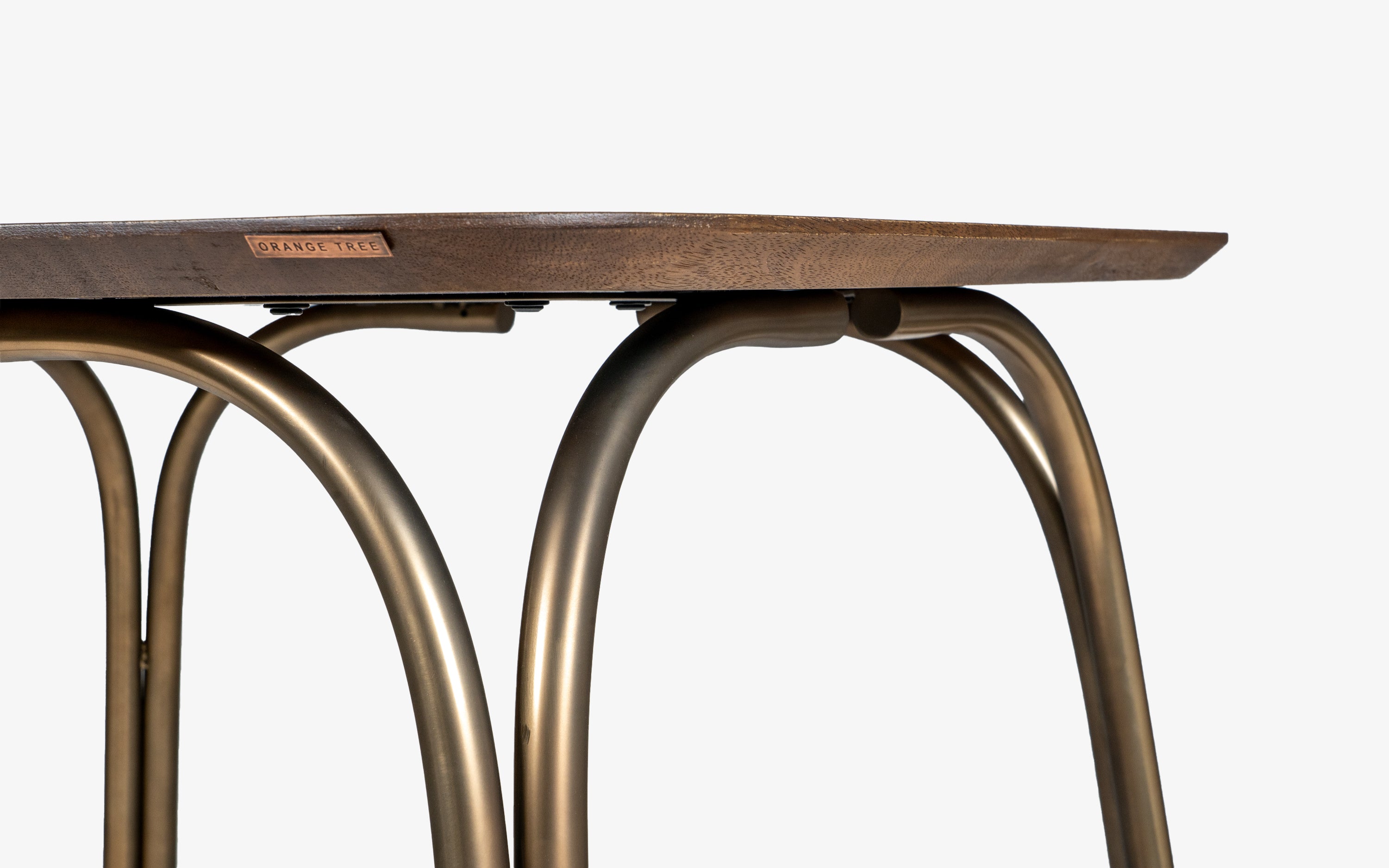 Arco Outdoor Dining Table Square - Close shot - from upper angle - Orange Tree