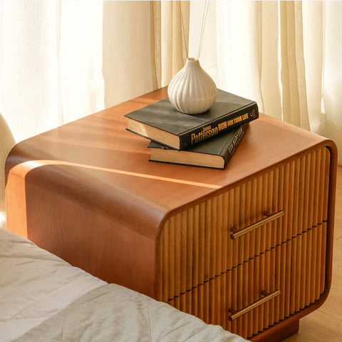 Linn Bedside Table