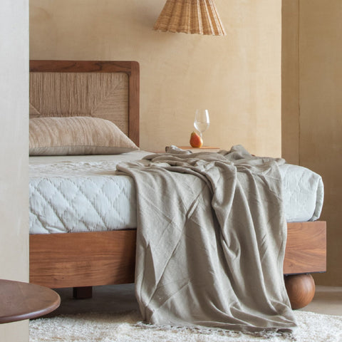 Abacus Queen Size Bed