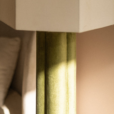 Ariya Floor lamp