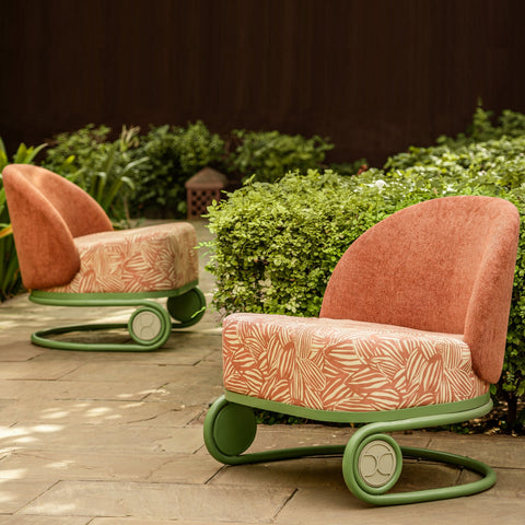 Dastoori Outdoor Lounge Chair
