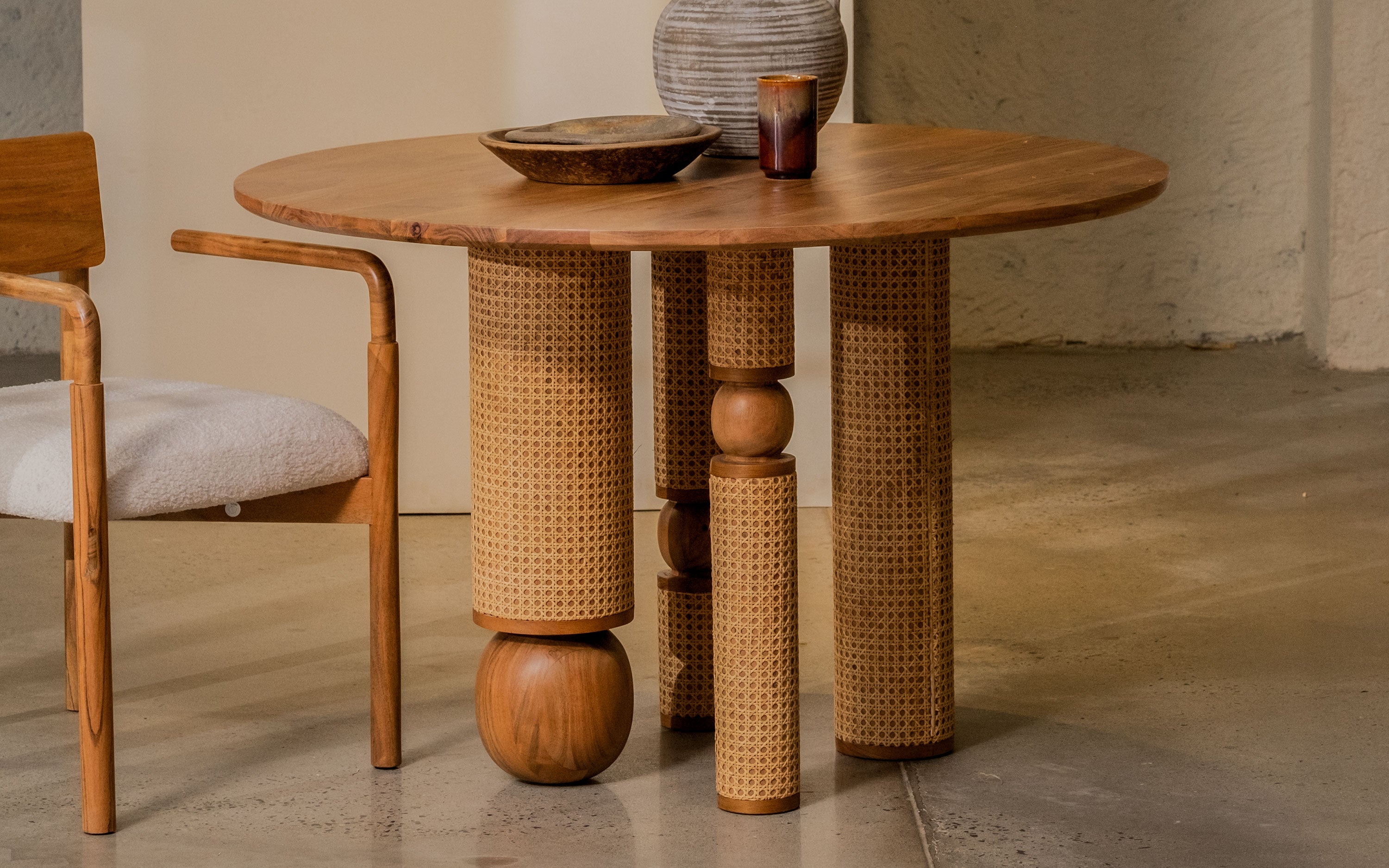 Andaman 4 Seater Round Dining Table Set - with white background - Orange Tree