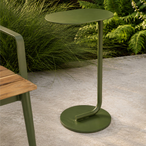 Chalet Air Drink Table