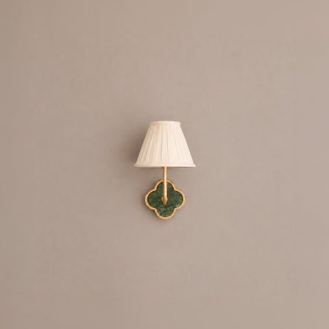 Clover Wall Lamp