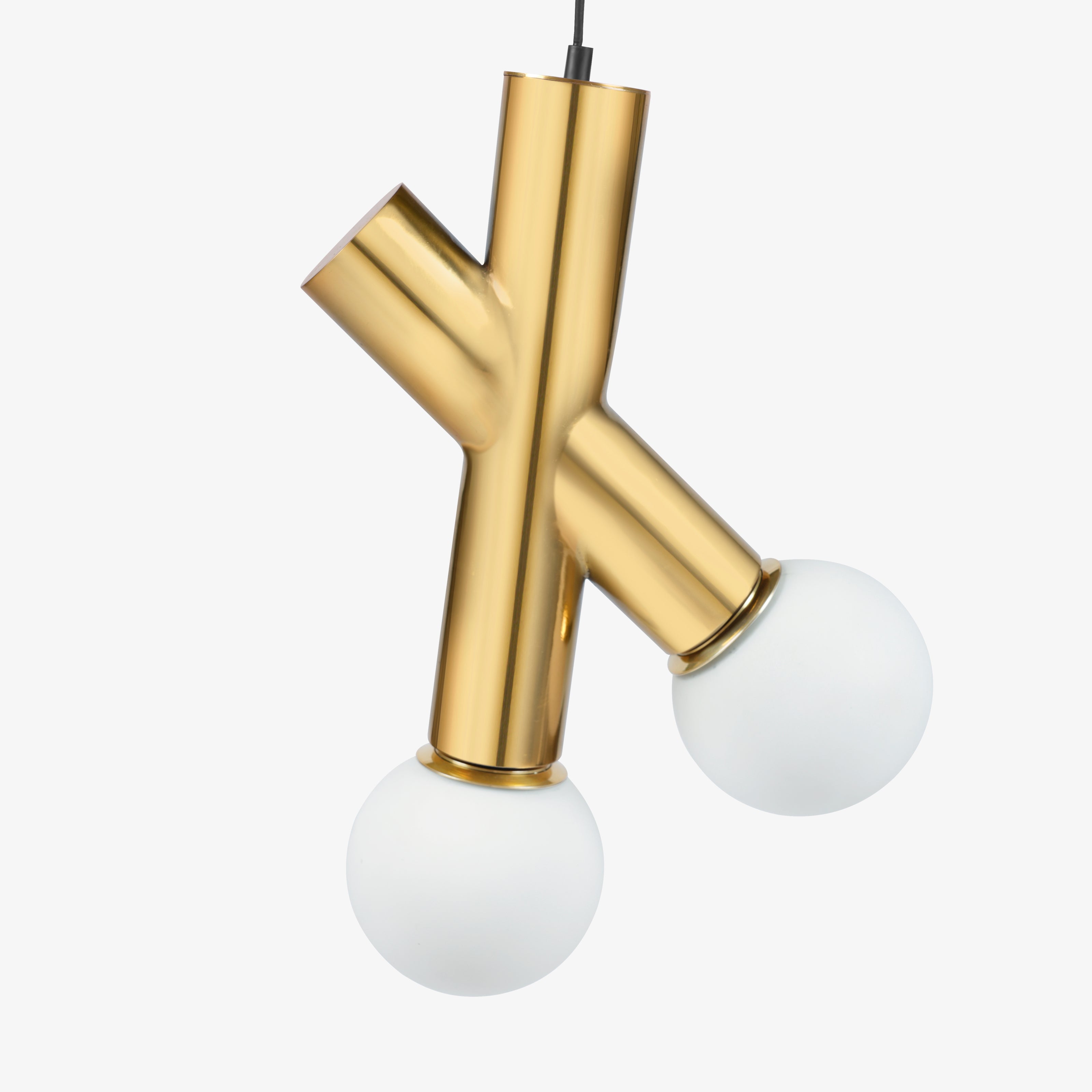 Close-up of the "X" shaped junction of the gold hanging lamp, showcasing the metallic texture of these room decor lights.