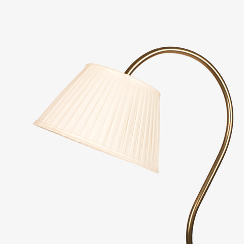 Elegant metal floor lamp