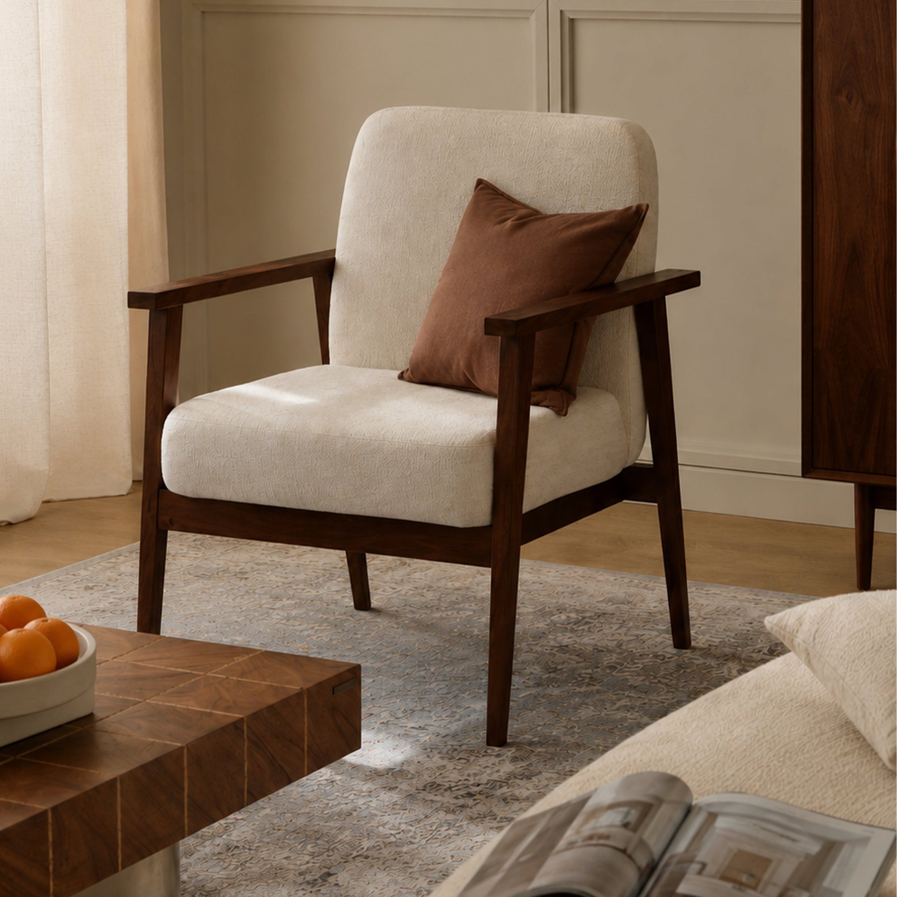 Dado Pebble Lounge Sofa Chair