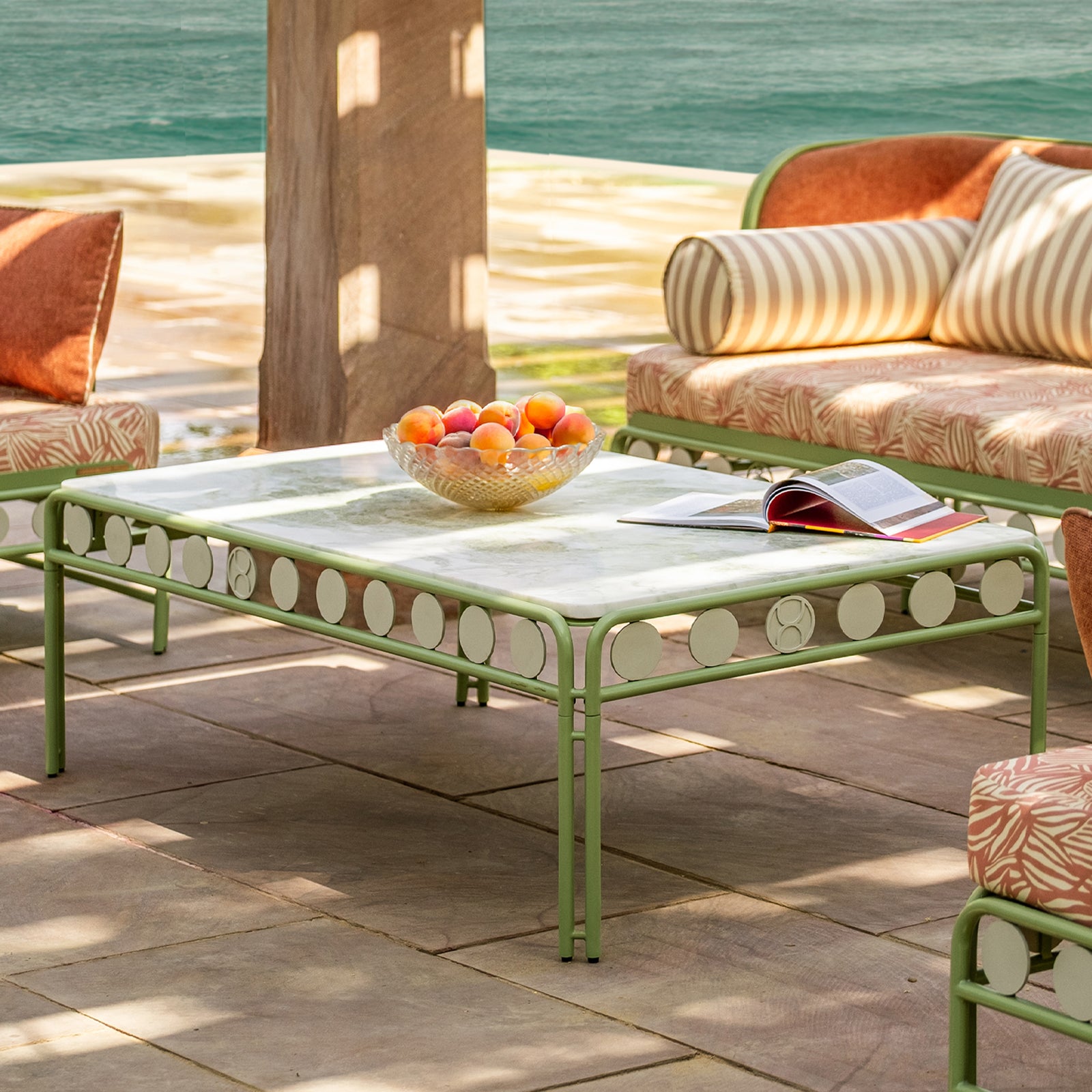 Dastoori Outdoor Coffee Table