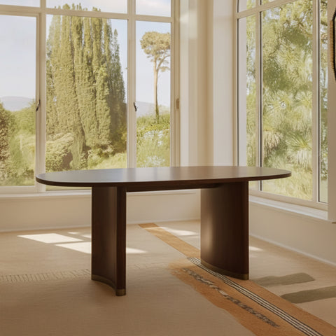 Gahana Dining Table