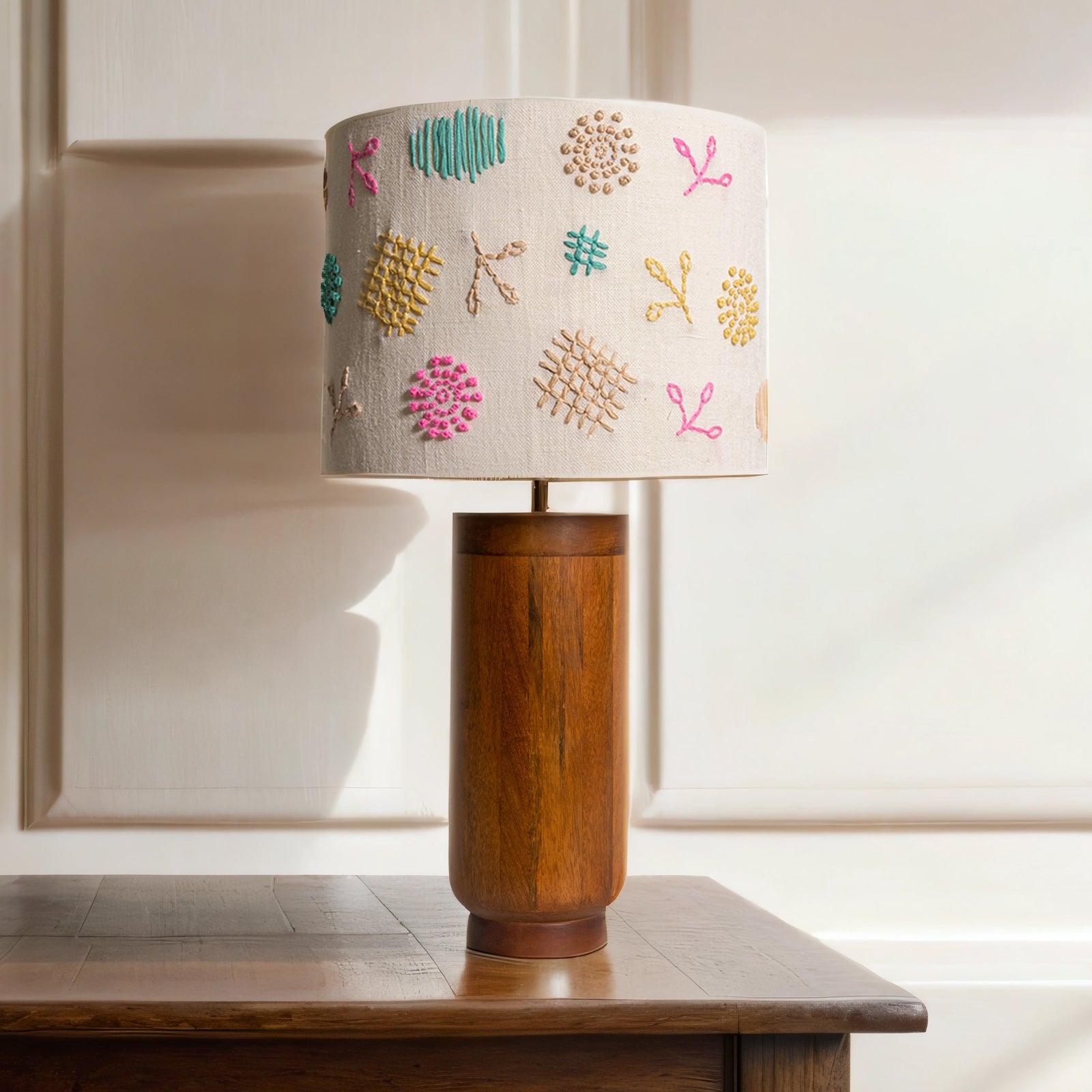 Gesu Table Lamp with cotton embroidery shade