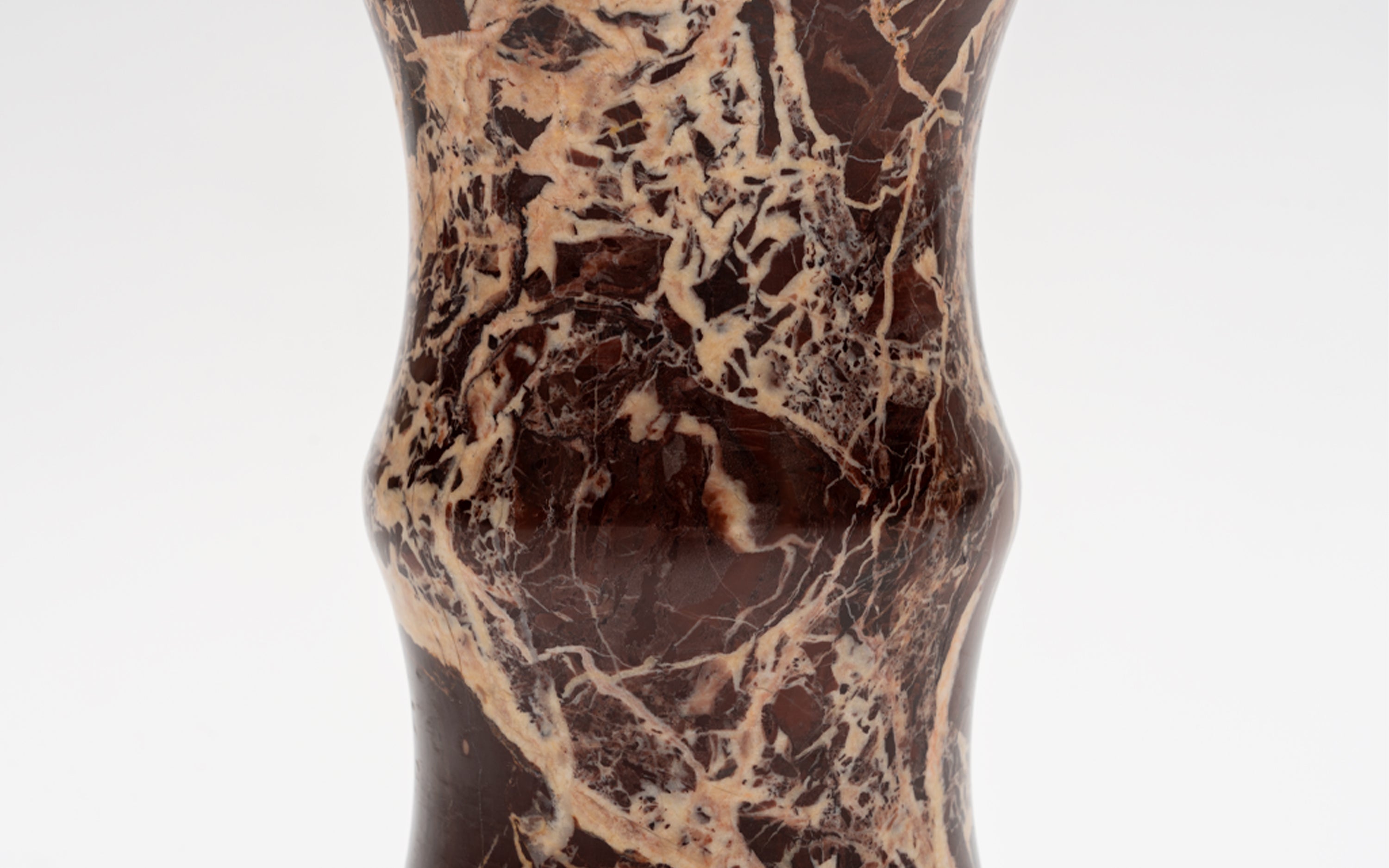 Halo Tall Table Lamp - Close shot - from upper angle - Orange Tree