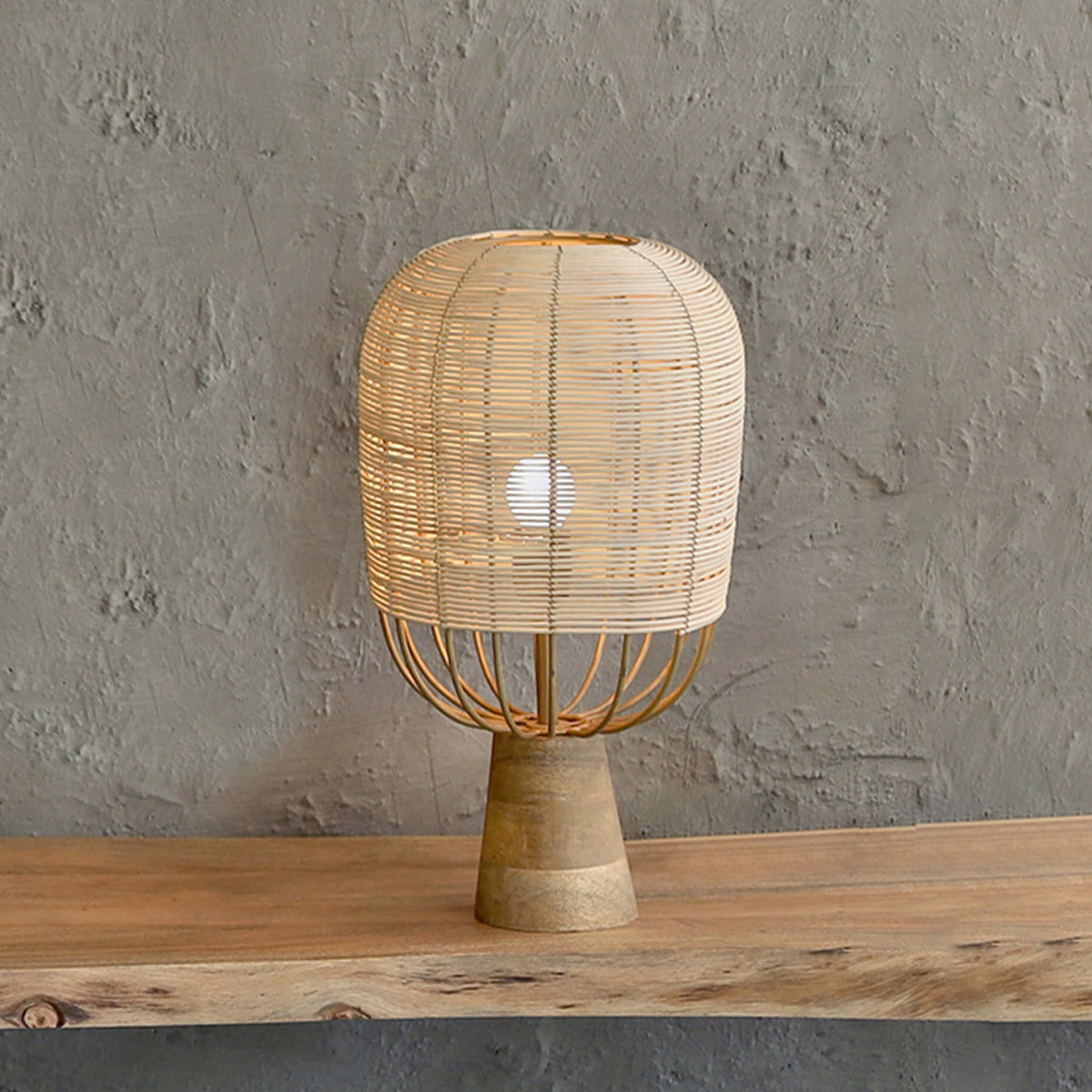 Henka Natural Table Lamp