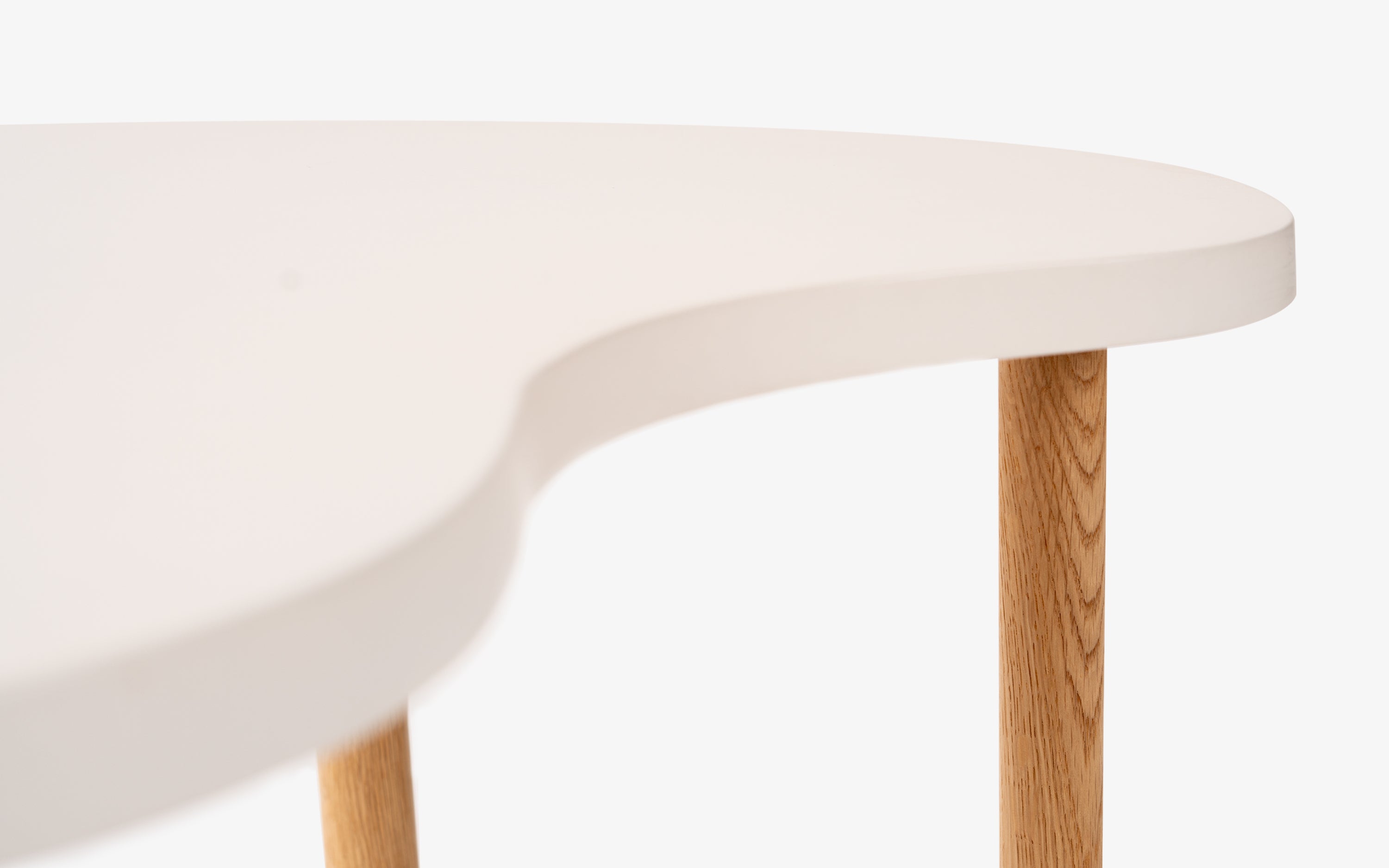 Kiko Magic Table - Close shot - from left angle - Orange Tree