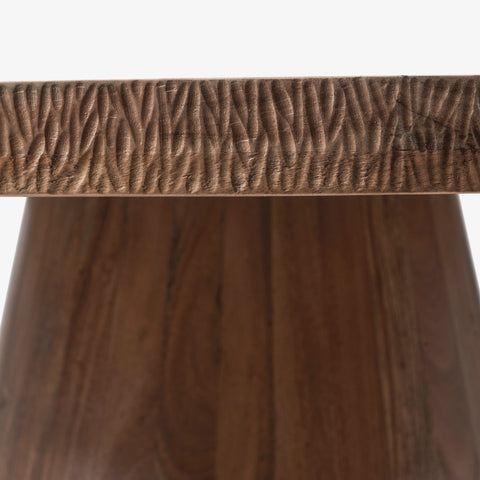 Wood grain edge detail