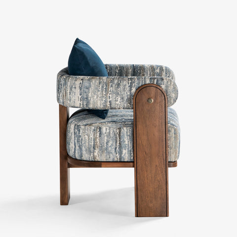 Side profile armchair