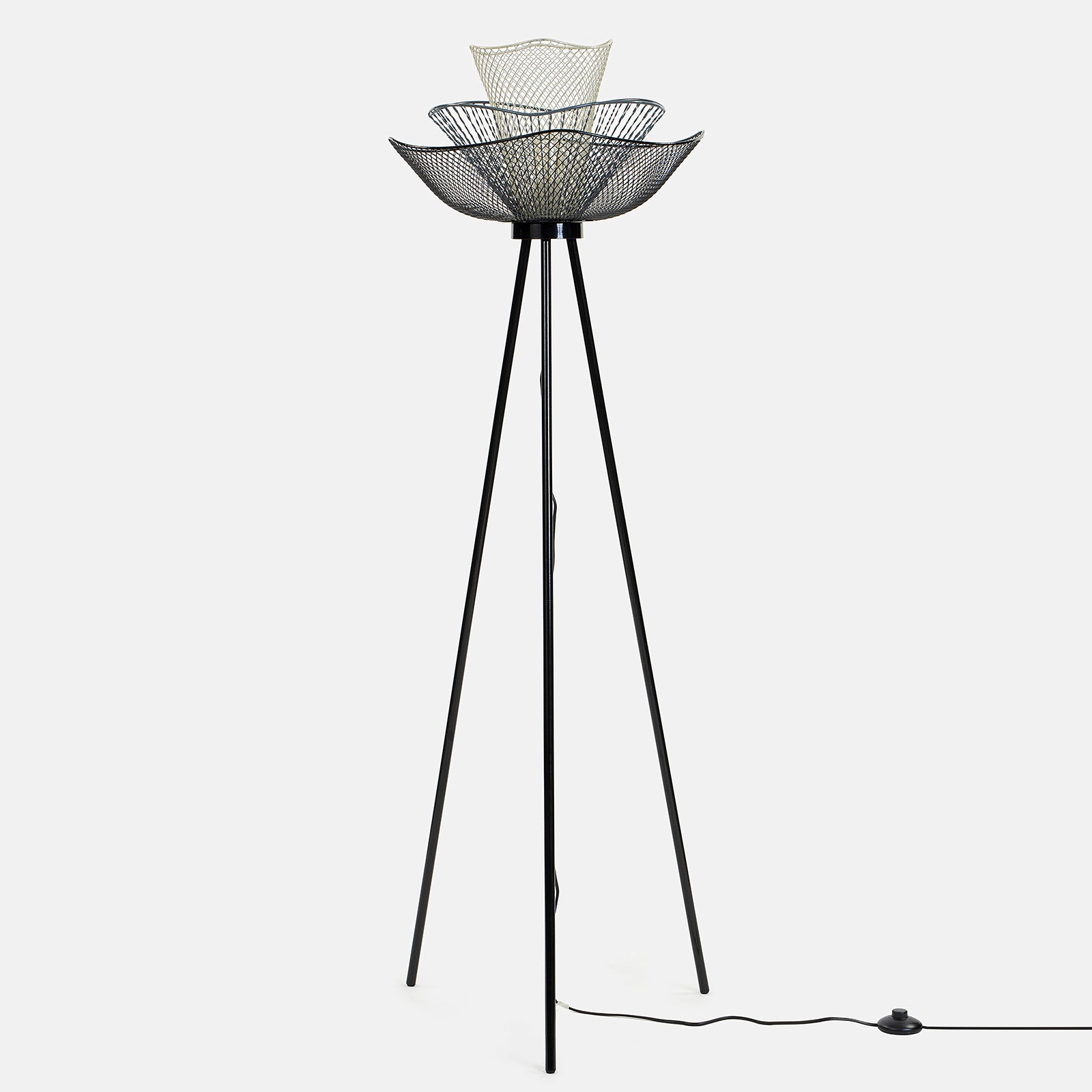 Mallawi Black Floor Lamp