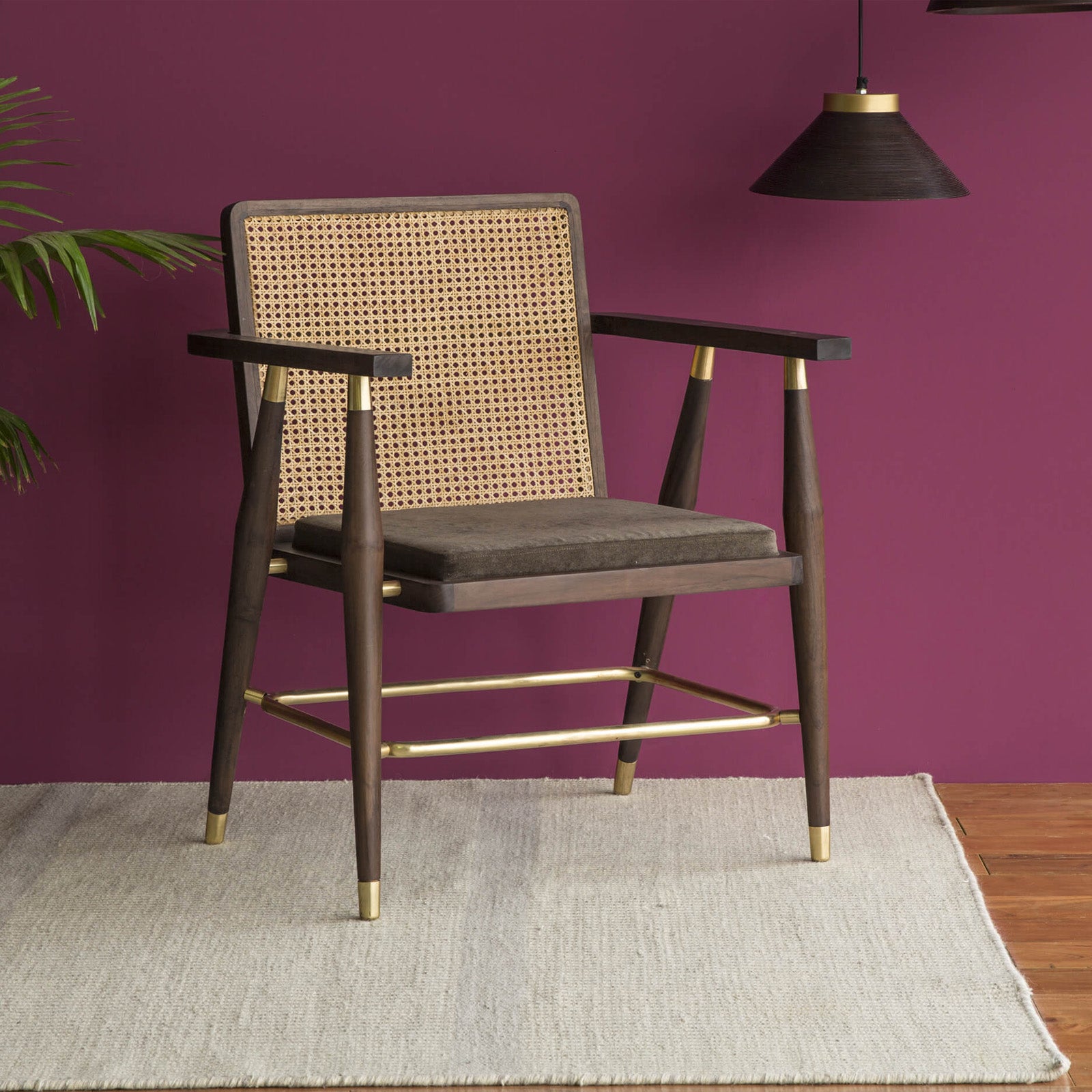 Navah Lounge Chair