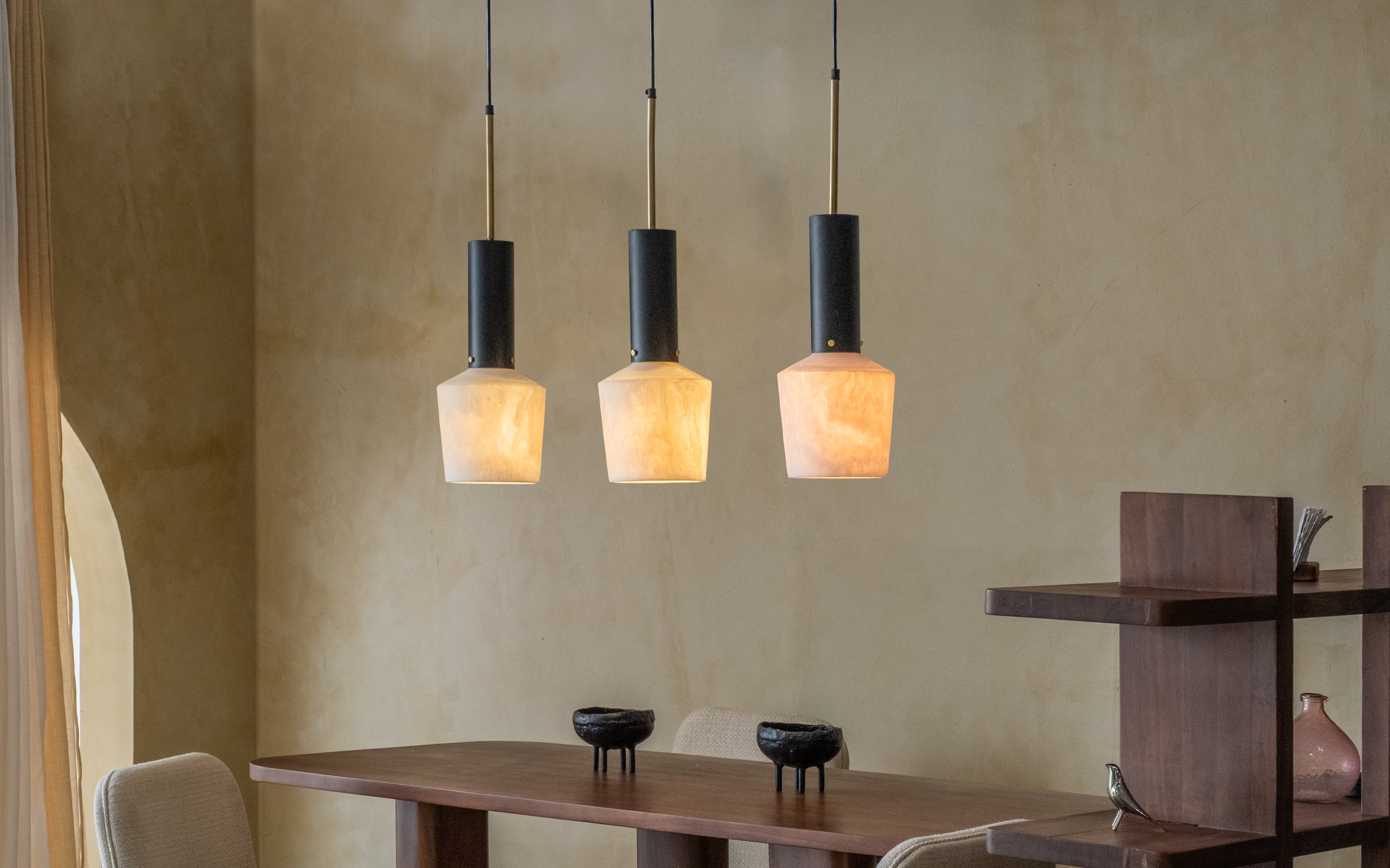Orira Cluster Ceiling Hanging Lamp of 3 | Black Metal Frame - Orange Tree