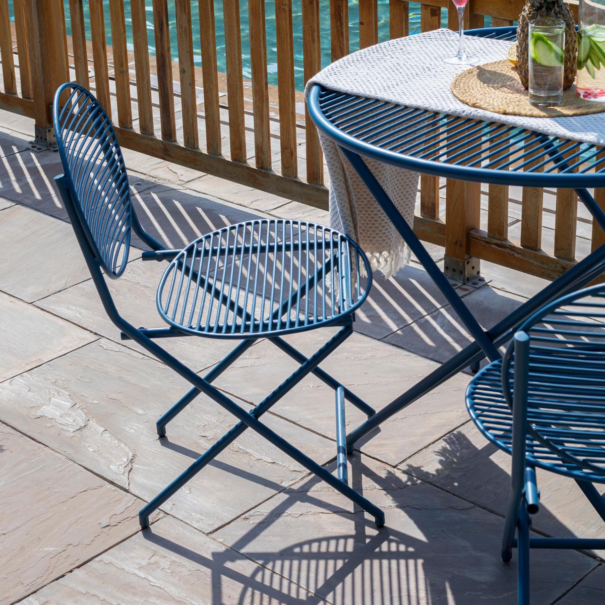 garden table and chairs. asian patio. patio chairs.