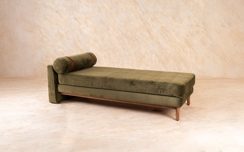 Solace Daybed with Arm