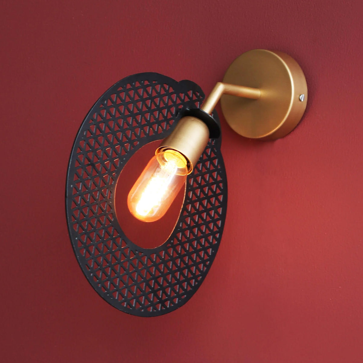 Torai Wall Lamp