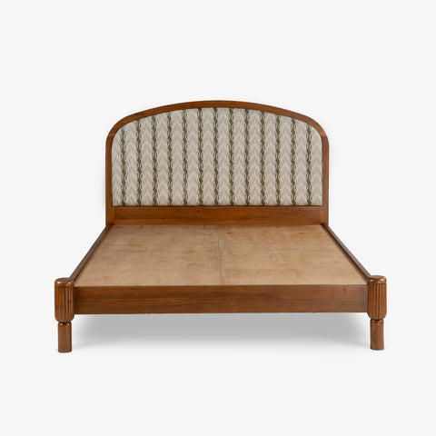 Varnika Queen Size Bedroom Set