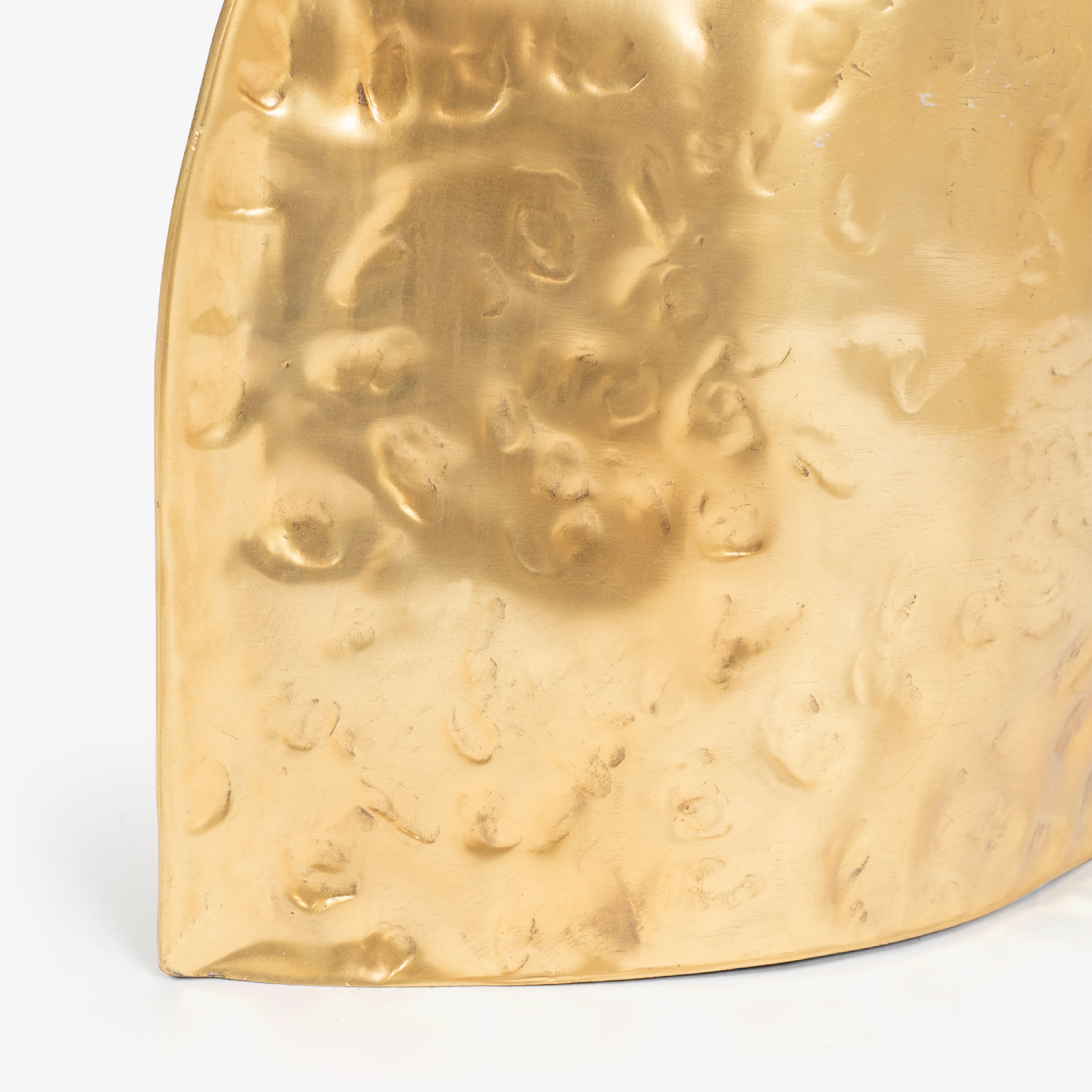 Polished gold circular base plate for stable use as bedroom side table lamps.