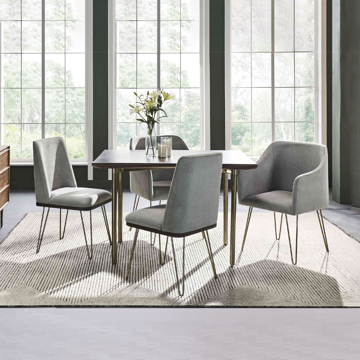 Barcelona Dining Table With 2 Without Arm and 2 Arms Chairs