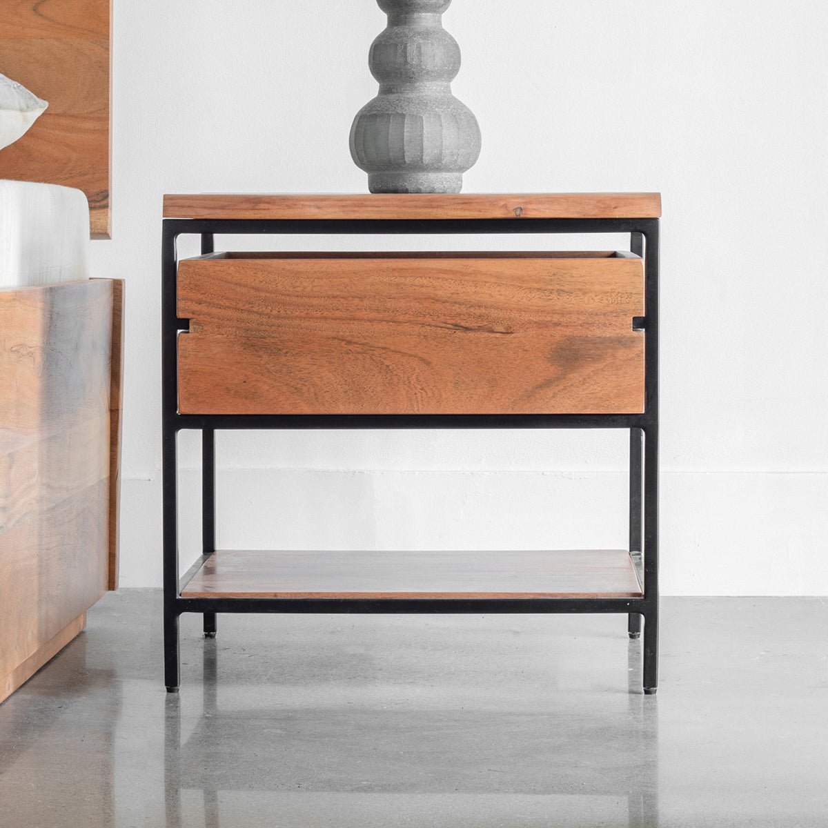 Yoho Bedside Table