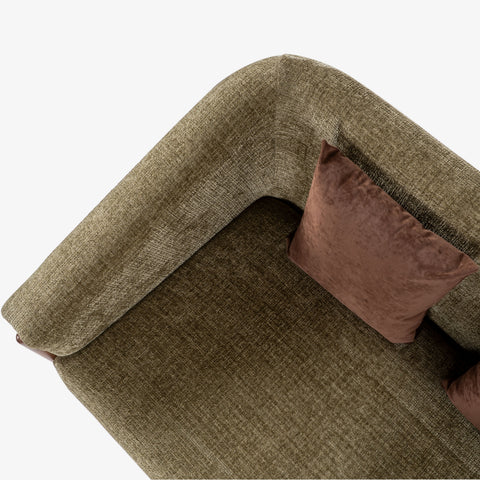 Corner cushion detail