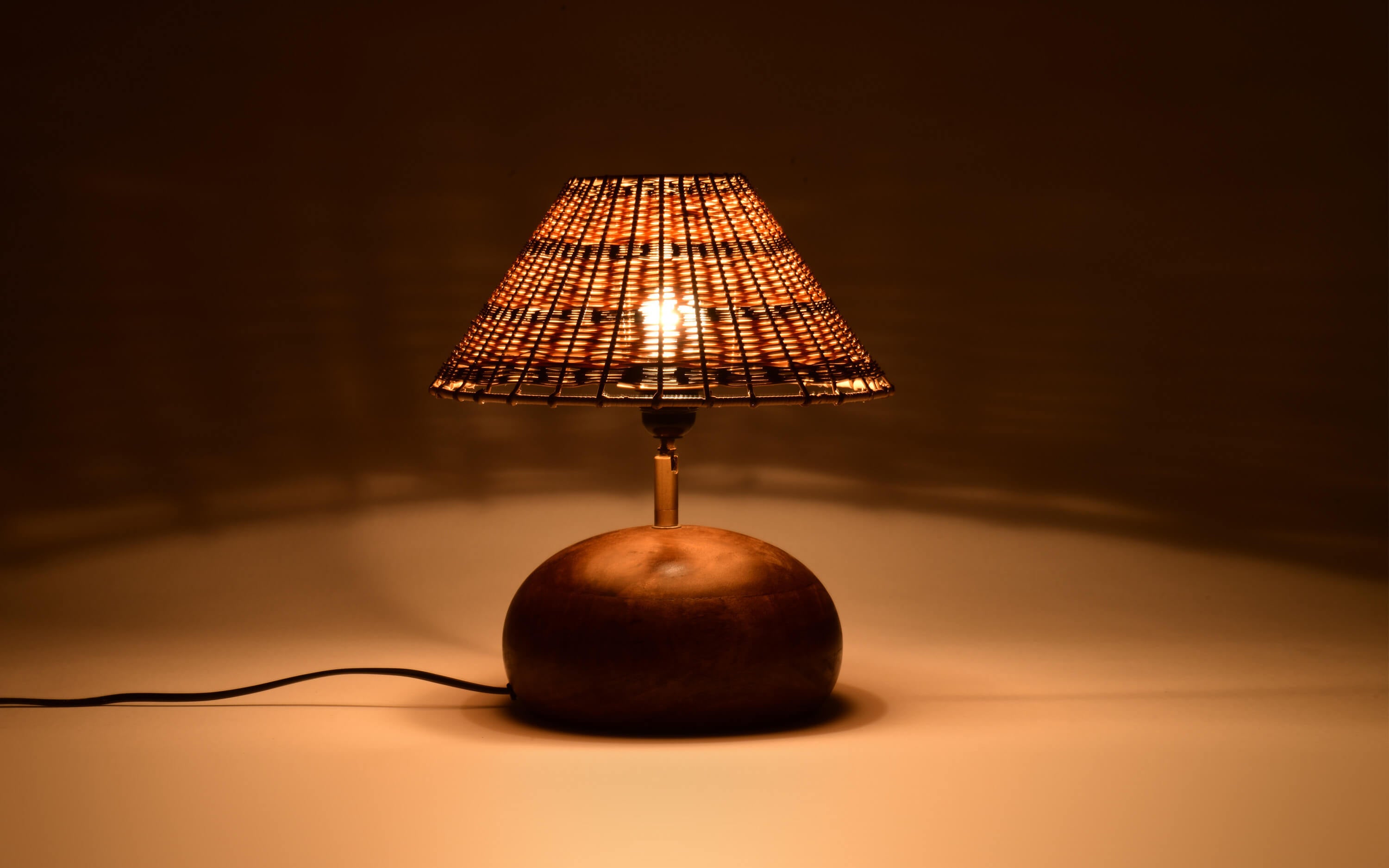Japon Table Lamp