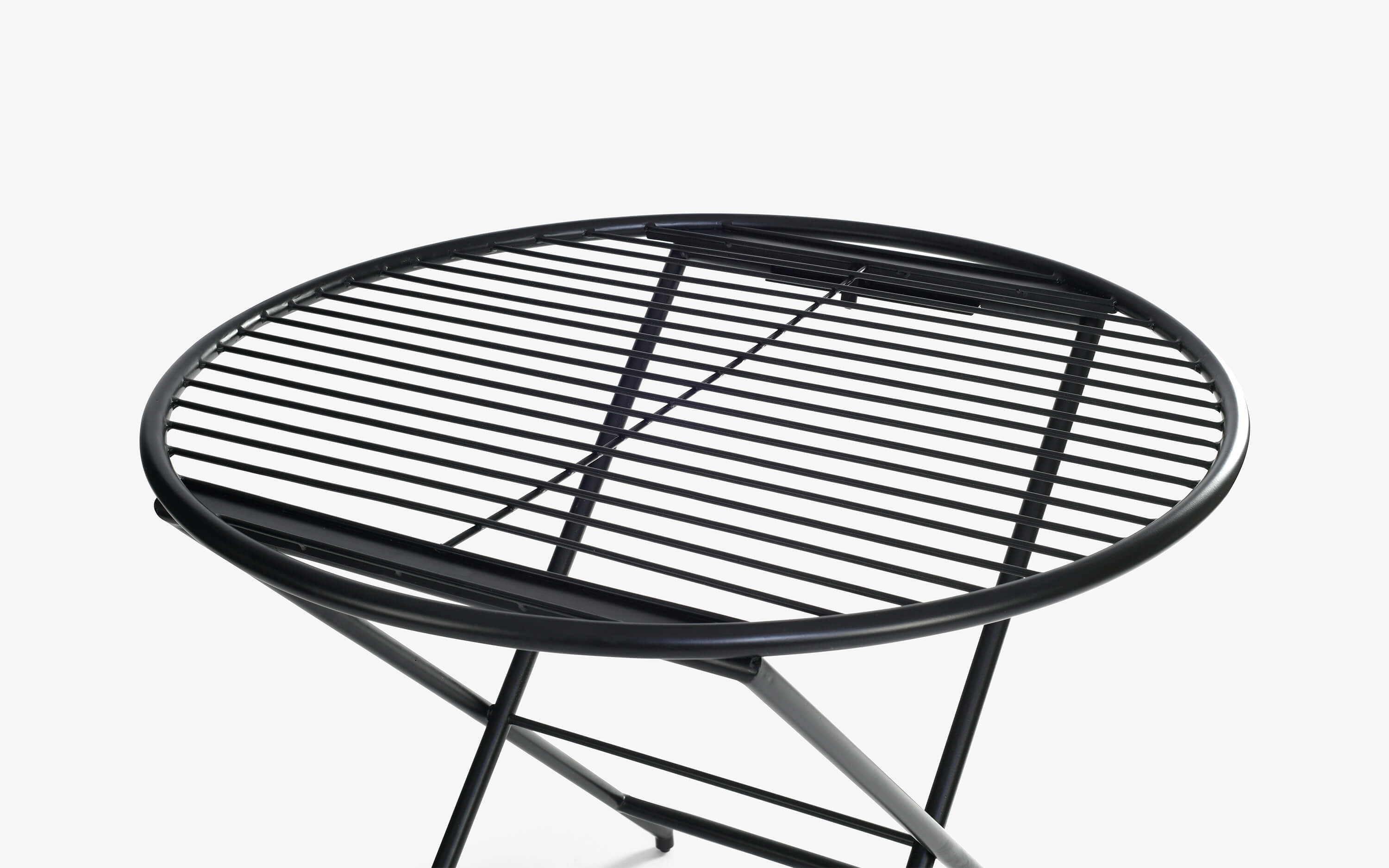 garden table. patio table. patio table and chairs.