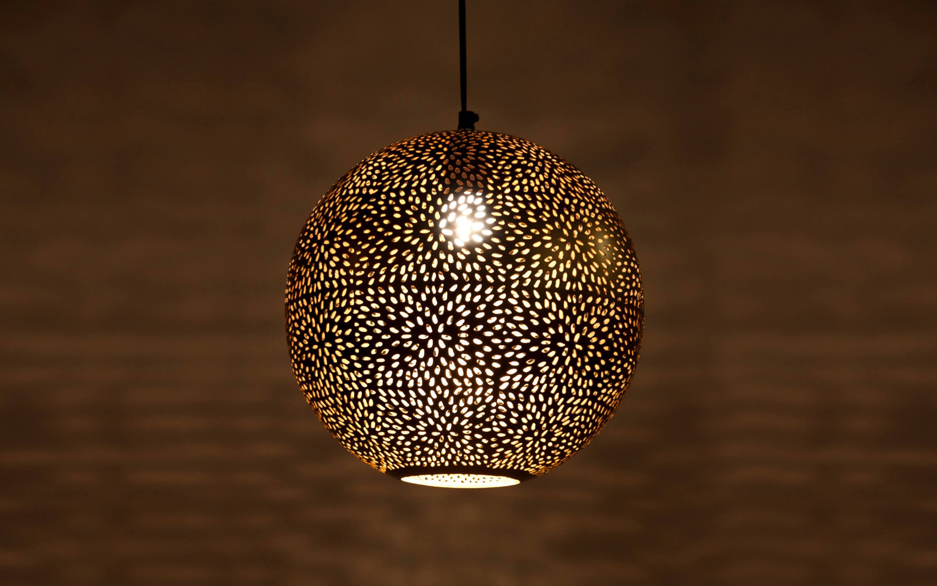Buy Cupula Brass Round Pendant Lamp - Close shot - from upper angle - Orange Tree
